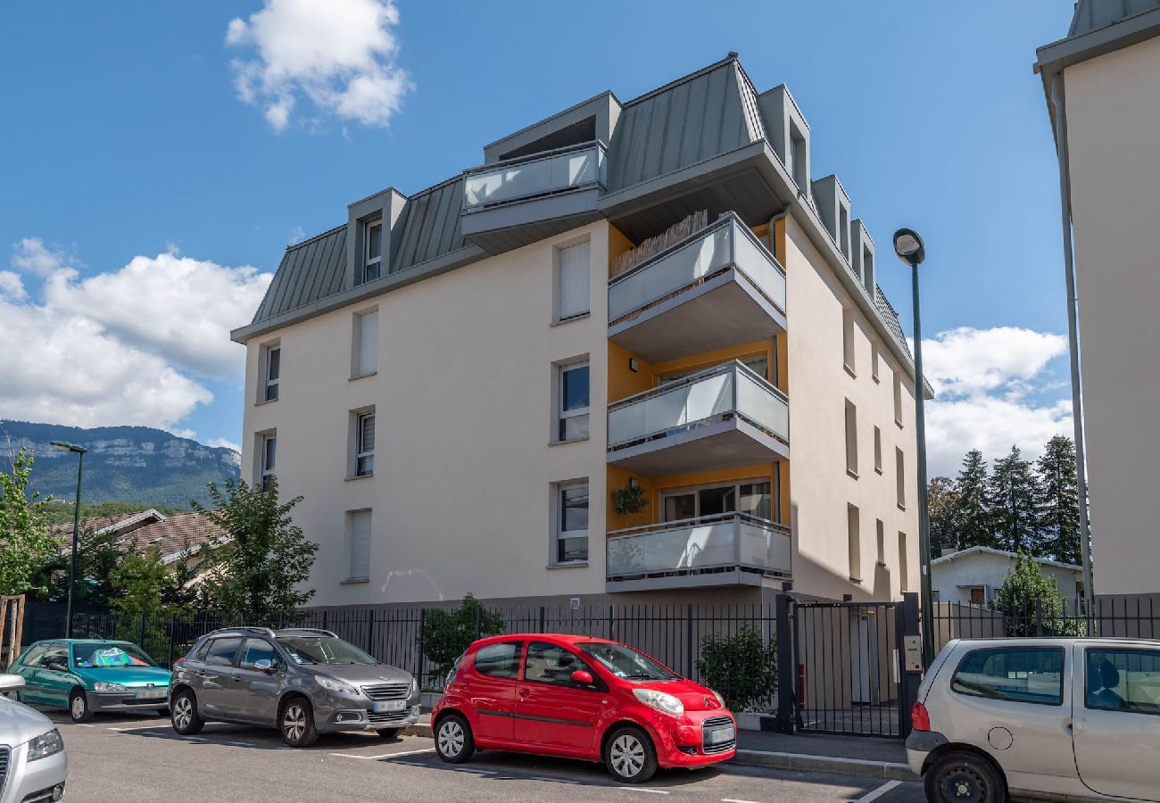 Appartement à Aix-les-Bains - SmartStay Charlotte Perriand - Proche Lac