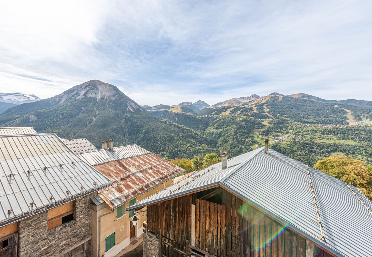 Chalet à Bozel - Smartstay Grand chalet avec vue sur Courchevel