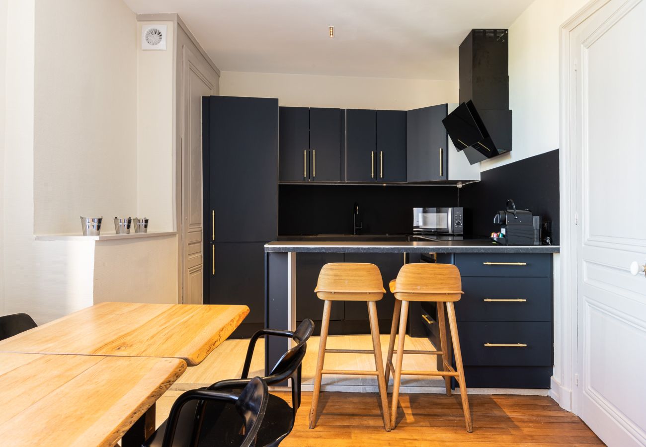 Appartement à Lyon - Smartstay Acqueducs - Point-du-Jour