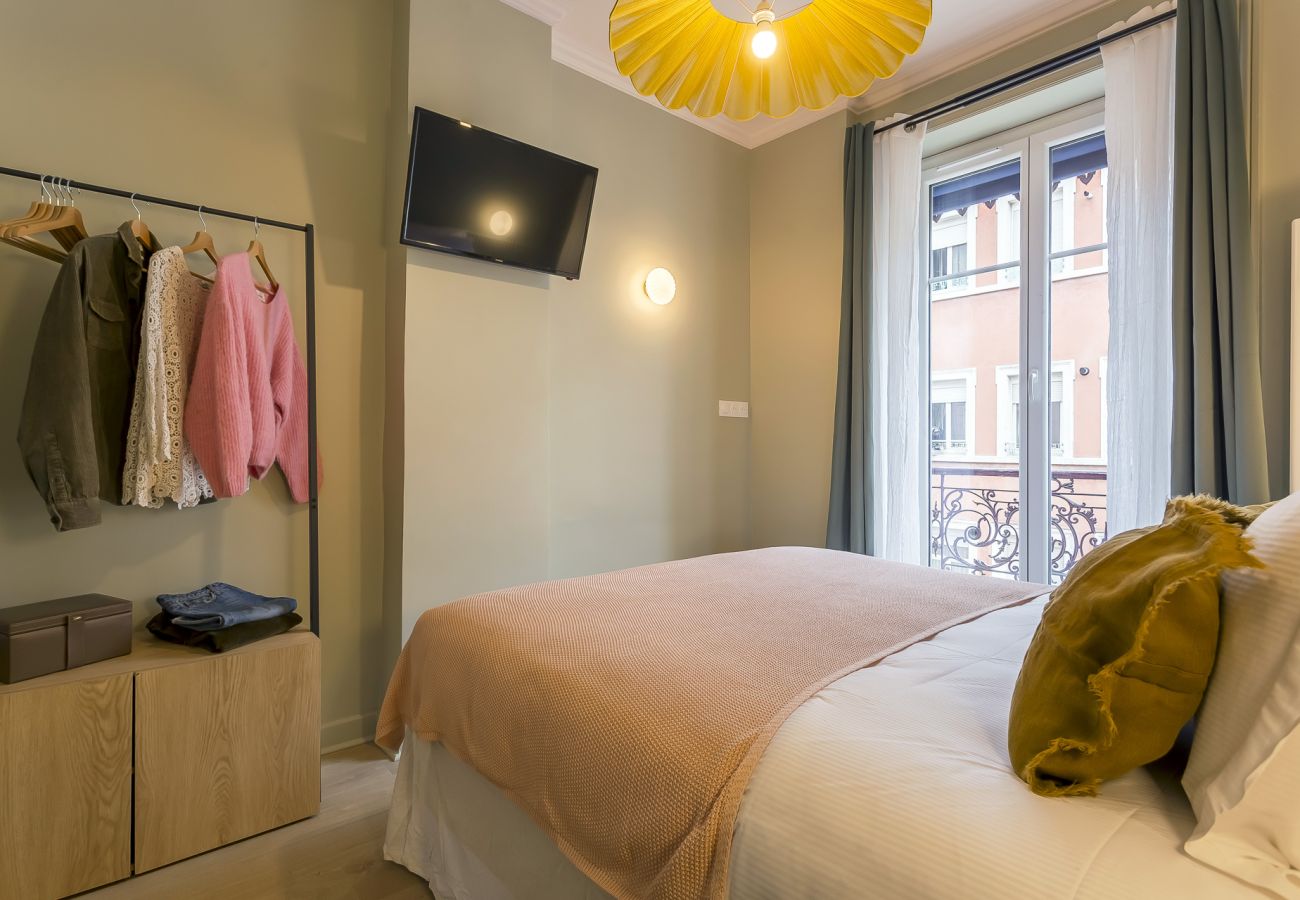 Appartement à Villeurbanne - Bosuites - 7 minutes du centre de Lyon 