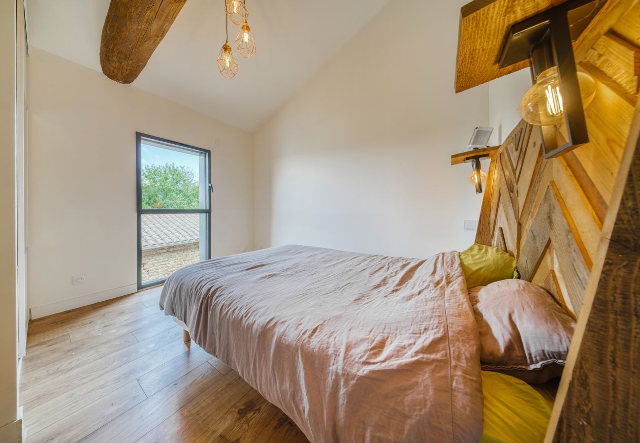 Maison à Theizé - Smartstay - Maison en  Calade avec piscine