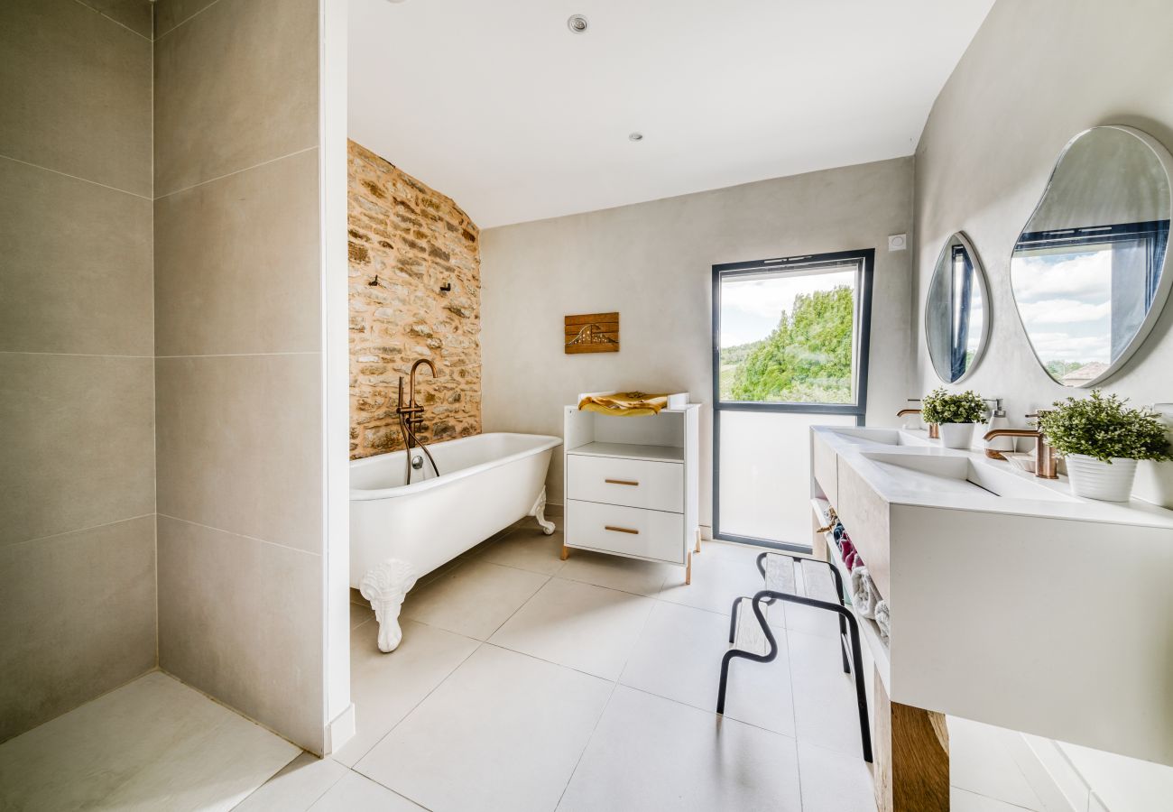 Maison à Theizé - Smartstay - Maison en  Calade avec piscine