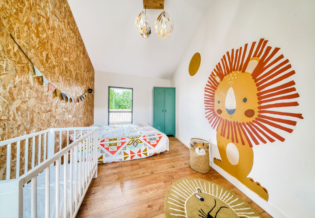 Maison à Theizé - Smartstay - Maison en  Calade avec piscine