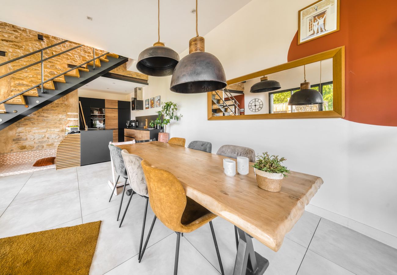Maison à Theizé - Smartstay - Maison en  Calade avec piscine