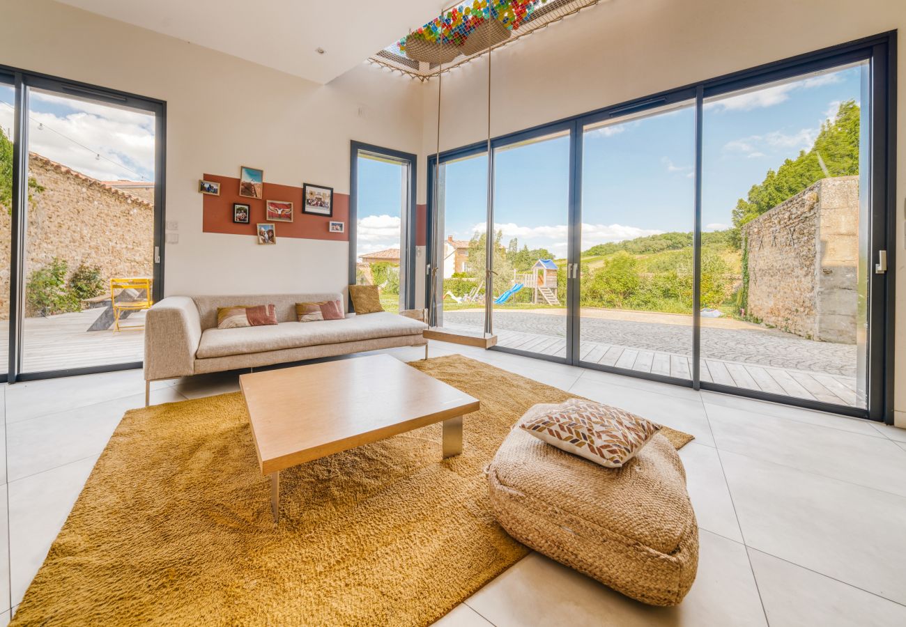 Maison à Theizé - Smartstay - Maison en  Calade avec piscine