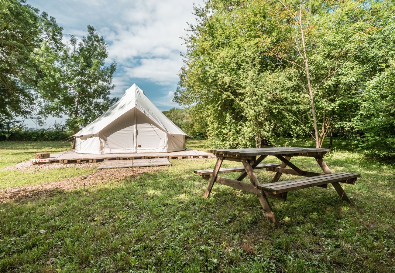 Cabane à Genouilleux - Campement aux rêves - Tente Luna