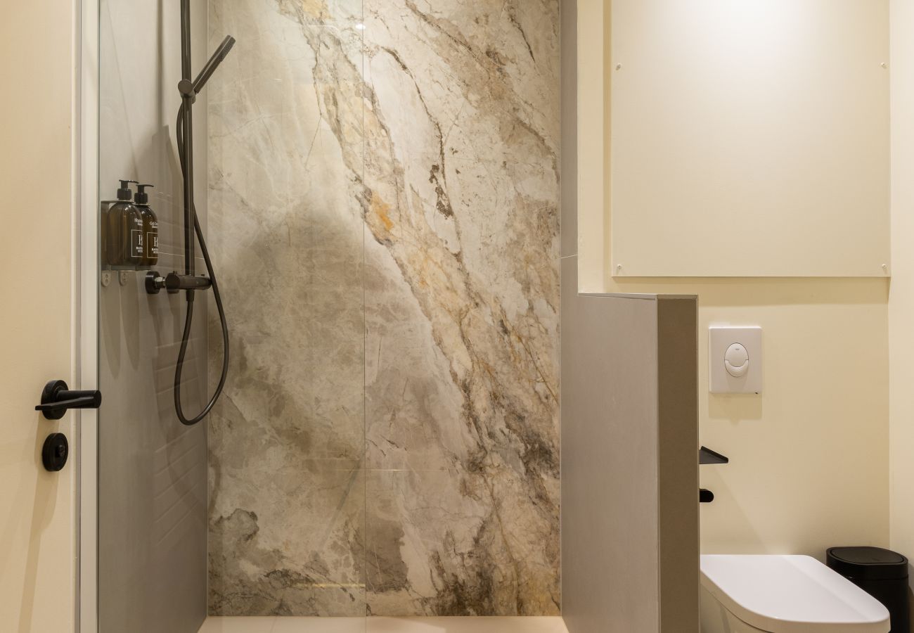 Appartement à Saint-Cyr-au-Mont-d´Or - Hausman Suites - Appart Hotel N°1
