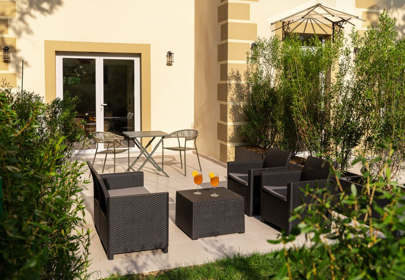 Appartement à Saint-Cyr-au-Mont-d´Or - Hausman Suites - Appart Hotel N°1