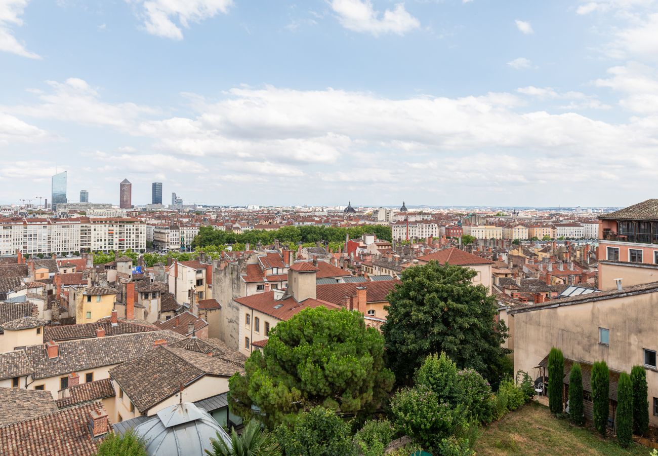 Appartement à Lyon - Smartstay - Vue panoramique sur Lyon et la saone