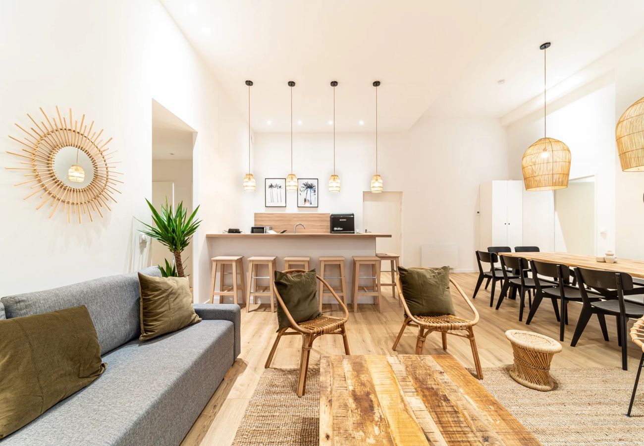Appartement à Lyon - Smartstay - Suites Opéra Barbara 3BDS/8PAX