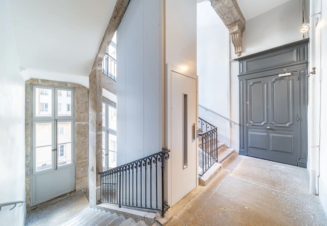 Appartement à Lyon - Smartstay - Suites Opéra Nina 1BDS/4PAX