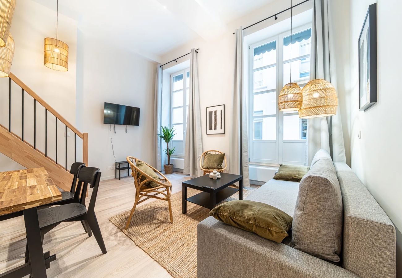 Appartement à Lyon - Smartstay - Suites Opéra Nina 1BDS/4PAX