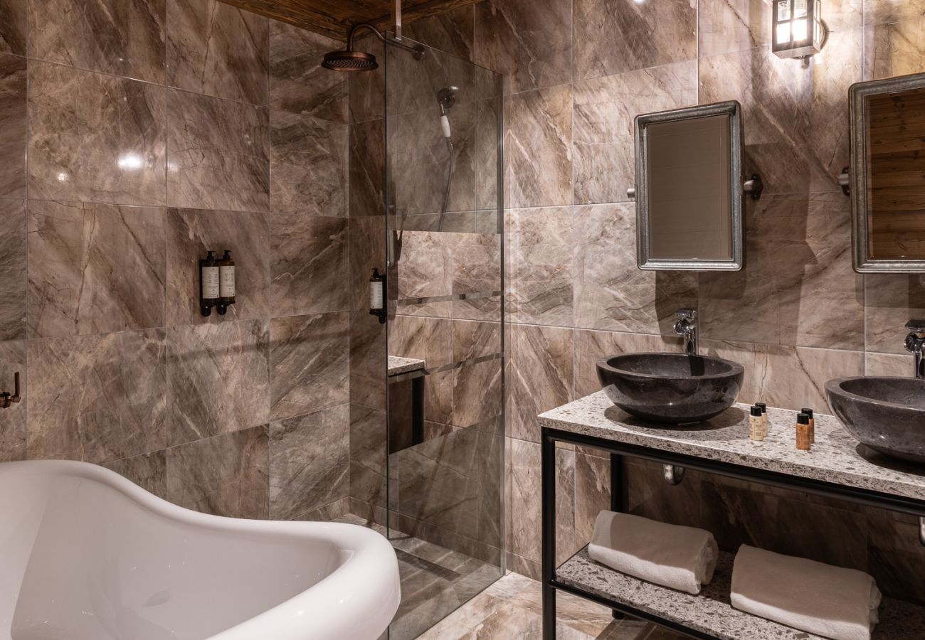 Chalet à Tignes - Black Diamond - Chalet Raven · 8 chambres / 18 p