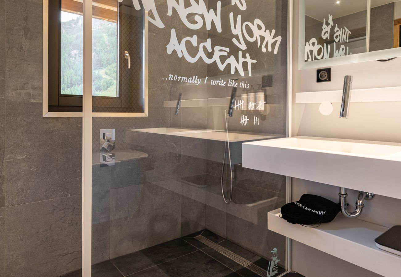 Maison à Tignes - Black Diamond - Chalet Banksy · 6 chambres /  14p
