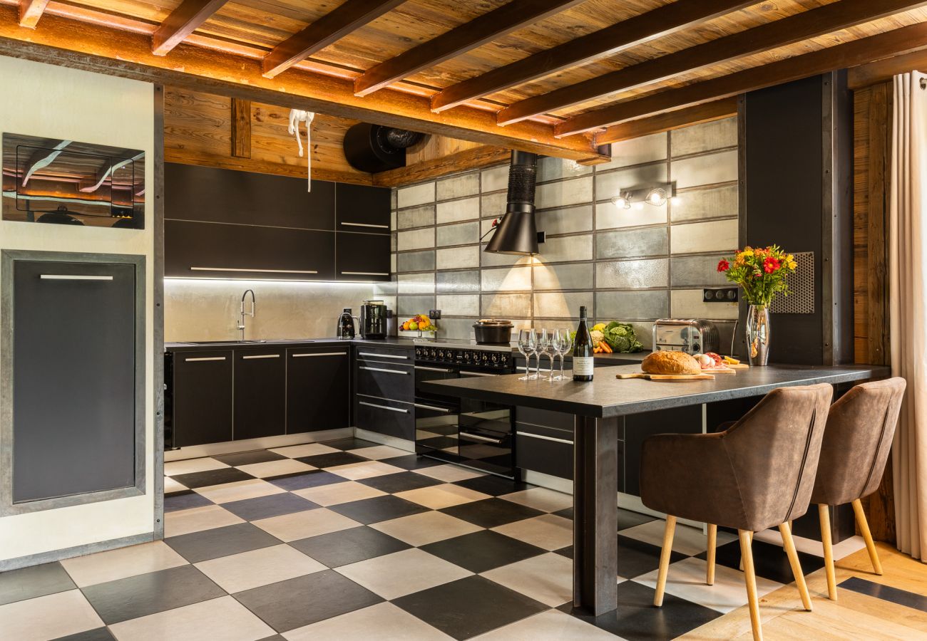 Maison à Tignes - Black Diamond - Chalet Banksy · 6 chambres /  14p