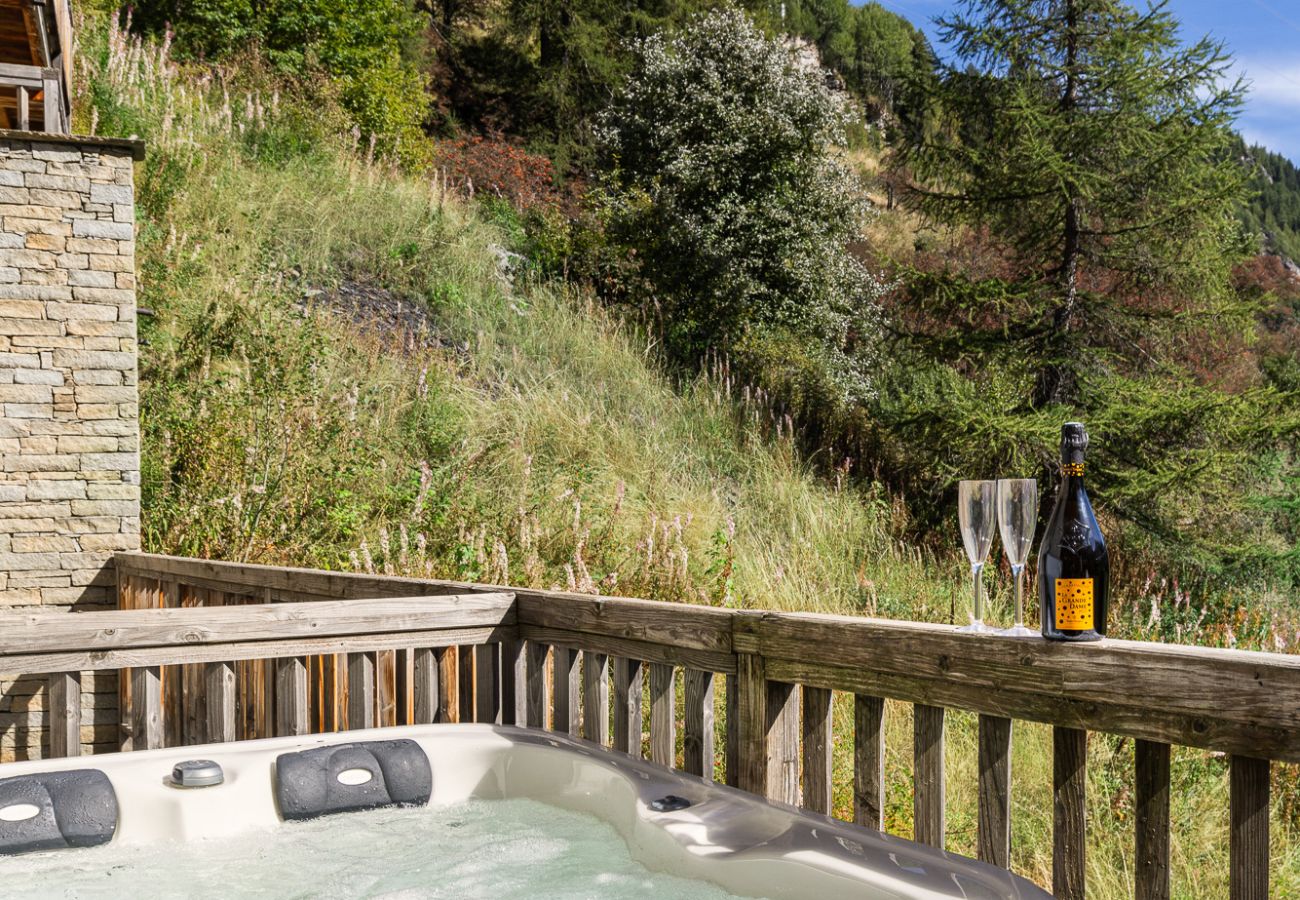 Chalet à Tignes - Black Diamond - Chalet Ubud · 6 chambres / 14 p
