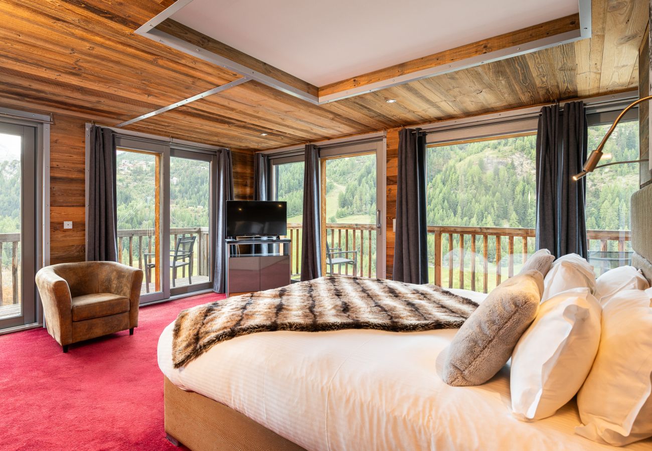 Chalet à Tignes - Black Diamond - Chalet Charlie · 7 chambres / 16 p