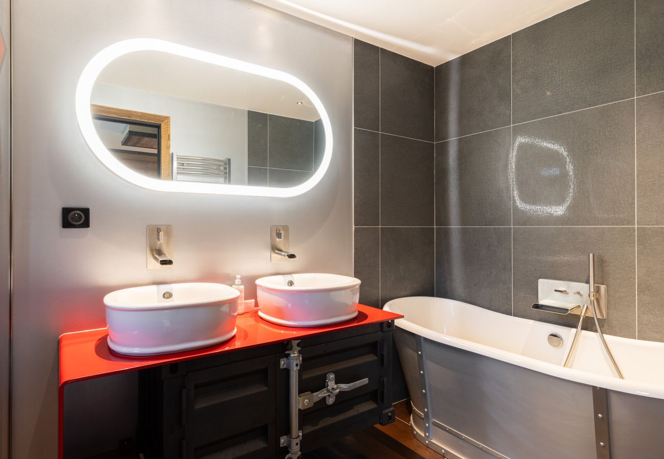 Chalet à Tignes - Black Diamond - 36 Chambres - 82 p