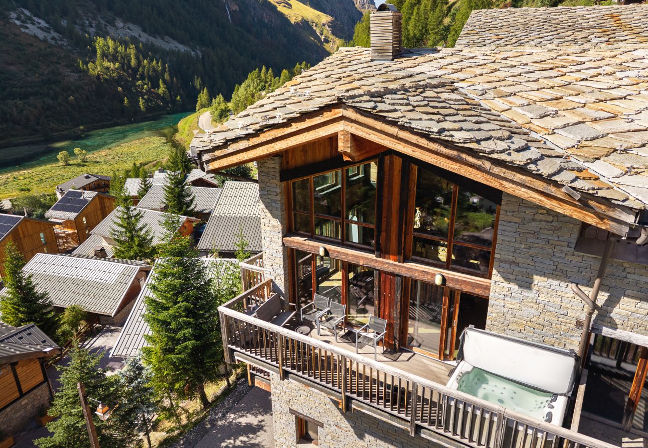 Chalet à Tignes - Black Diamond - 36 Chambres - 82 p
