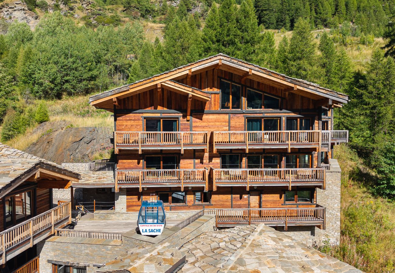 Chalet à Tignes - Black Diamond - 36 Chambres - 82 p