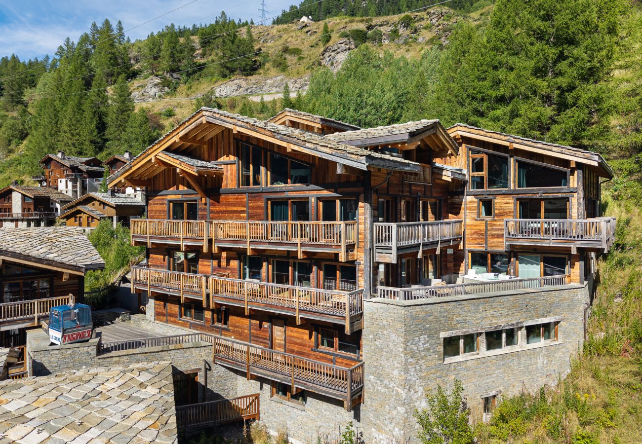 Chalet à Tignes - Black Diamond - 36 Chambres - 82 p
