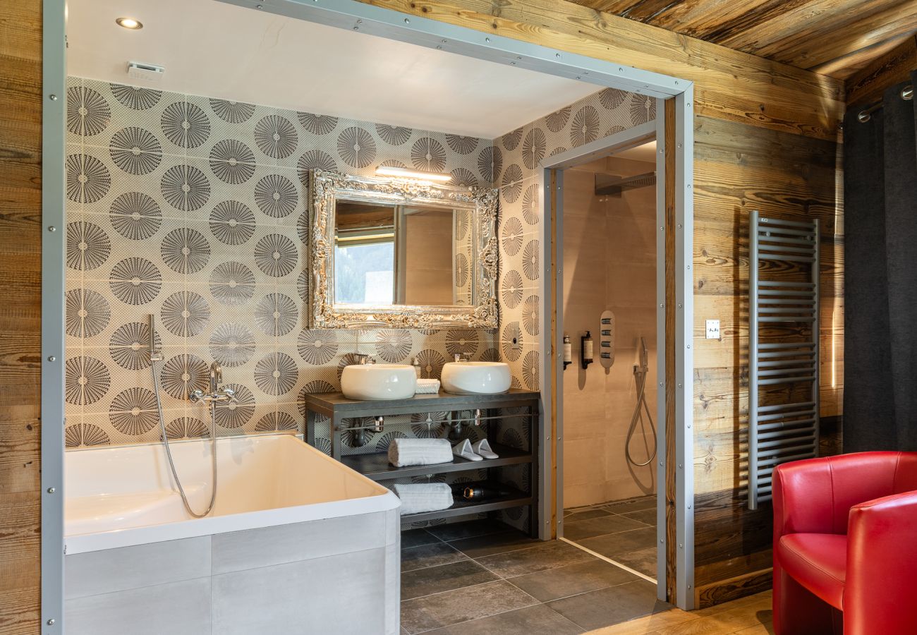 Chalet à Tignes - Black Diamond - 36 Chambres - 82 p