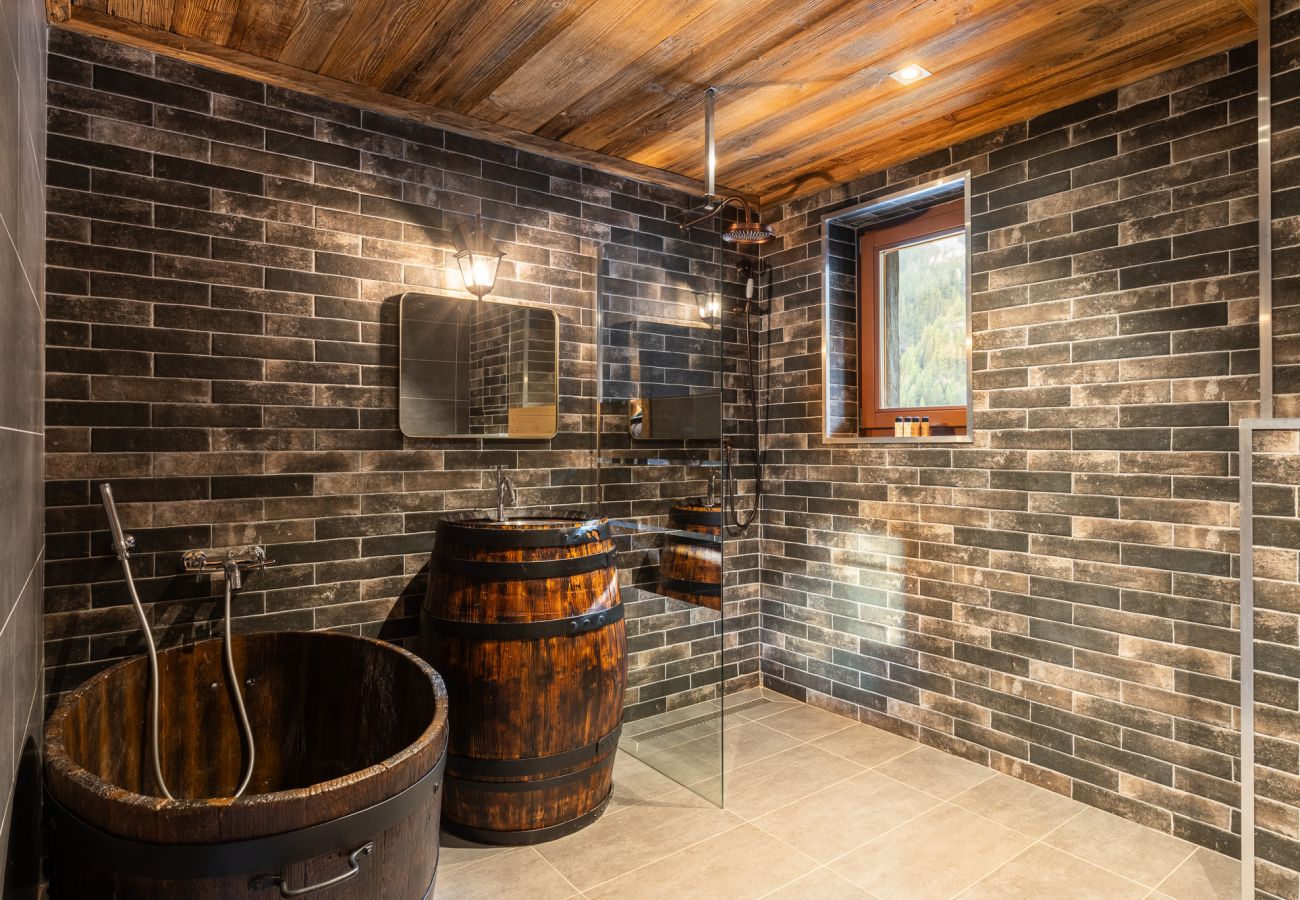 Chalet à Tignes - Black Diamond - 36 Chambres - 82 p