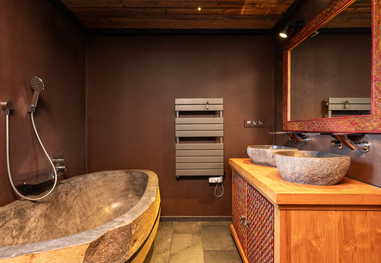 Chalet à Tignes - Black Diamond - 36 Chambres - 82 p