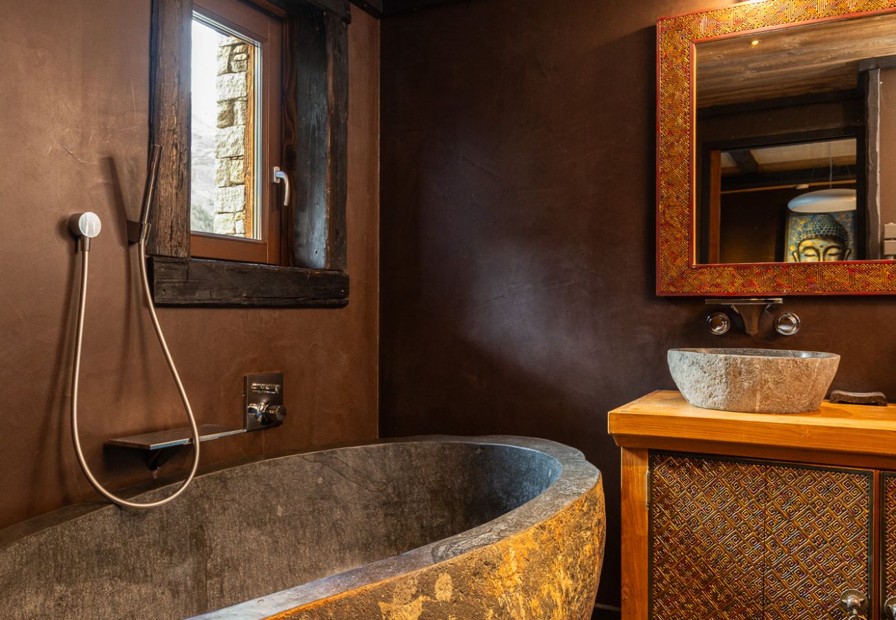 Chalet à Tignes - Black Diamond - 36 Chambres - 82 p