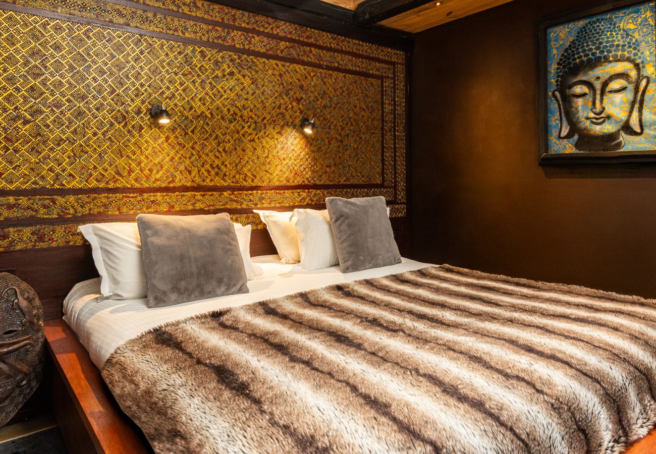 Chalet à Tignes - Black Diamond - 36 Chambres - 82 p