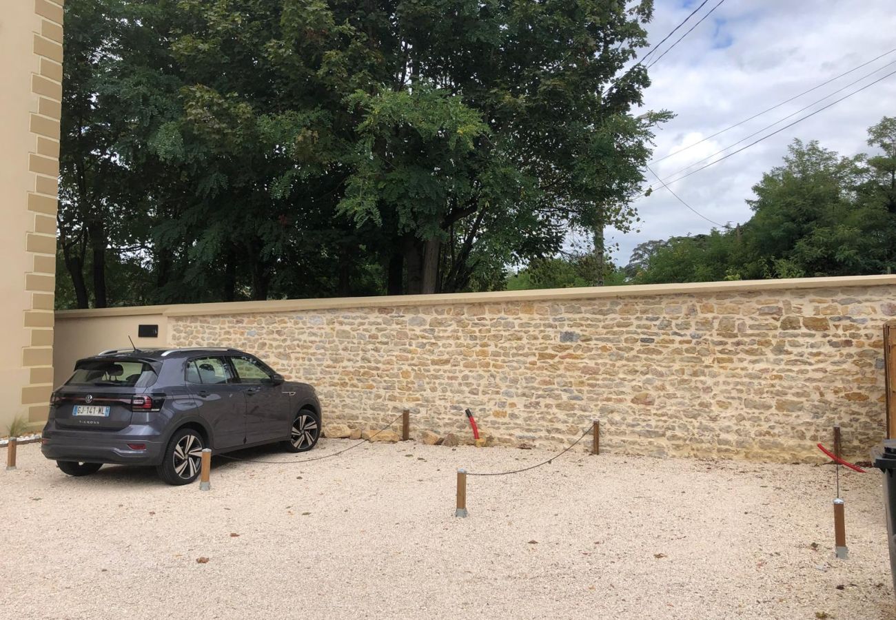 Garage/Parking à Saint-Cyr-au-Mont-d´Or - Hausman Suites - ParkingN°1